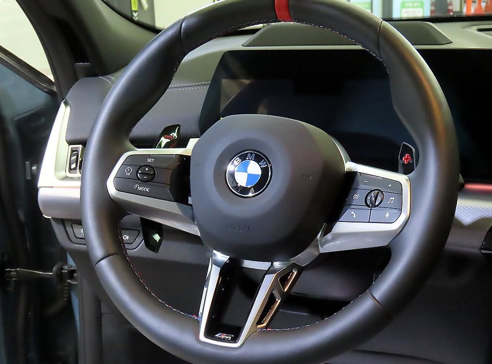 BMW X2 xDrive M35i 사진 8