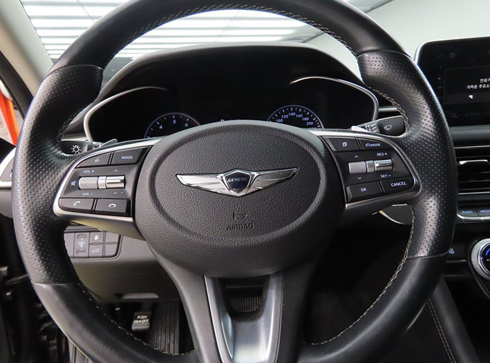 제네시스 G70 2.0T 사진 8