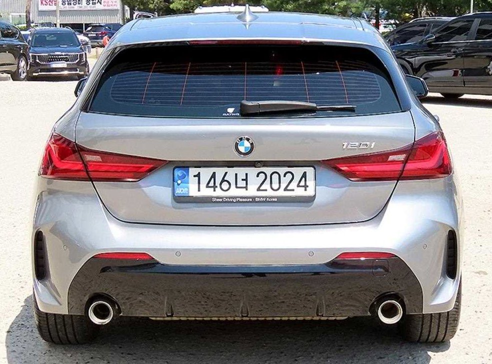 BMW 1시리즈 120i M 스포츠 사진 4