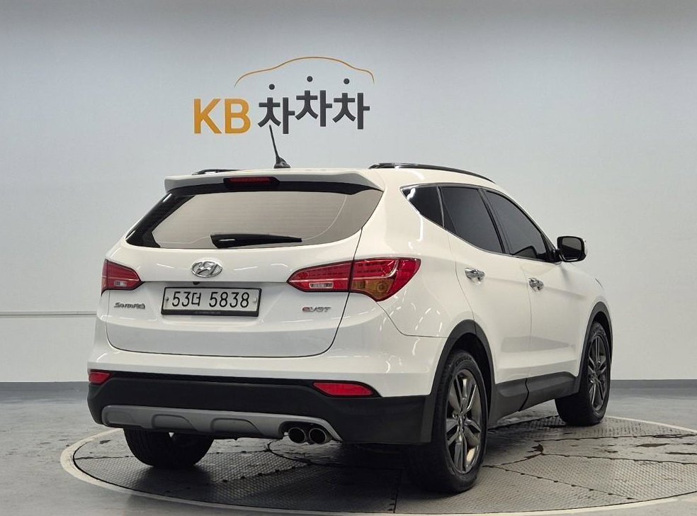 현대 싼타페 디젤 2WD 2.0 익스클루시브 사진 3