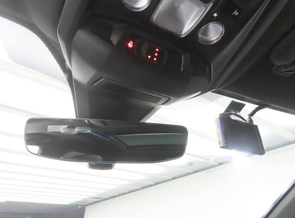 푸조 3008 1.5 BlueHDi GT 사진 12