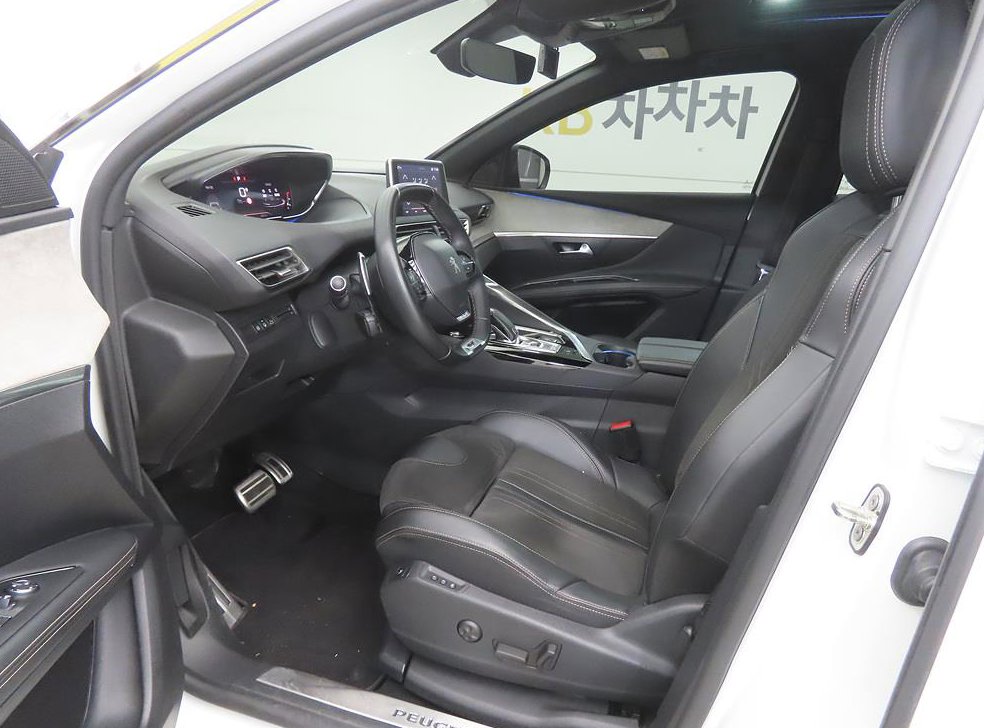 푸조 3008 1.5 BlueHDi GT 사진 5