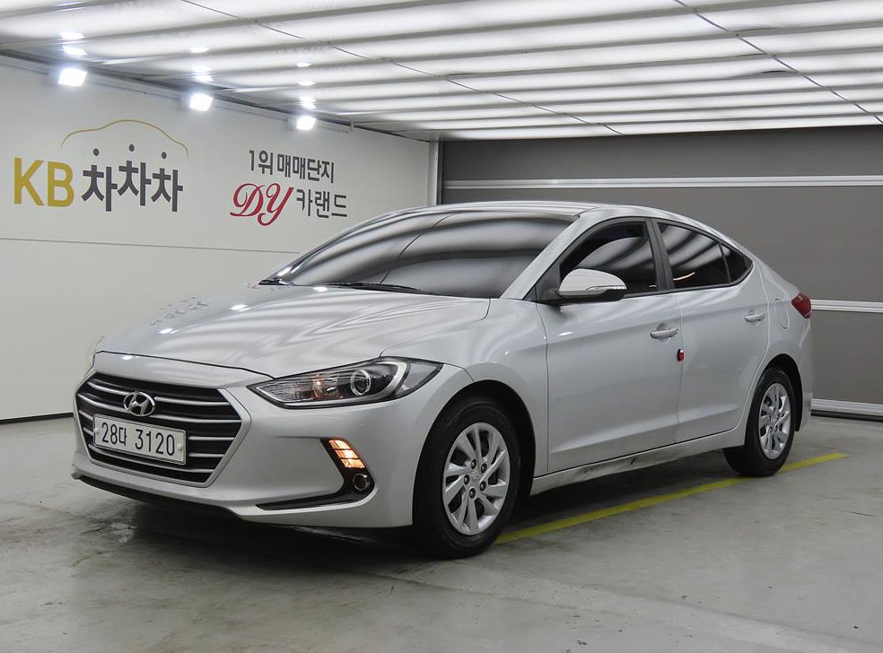현대 아반떼 1.6 e-VGT 스타일