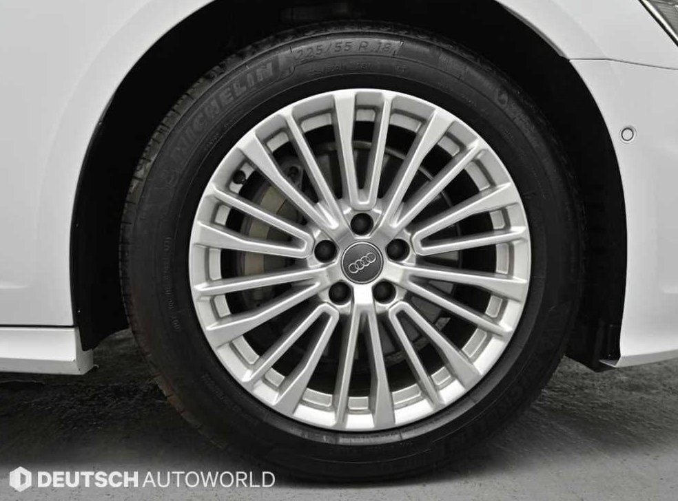 아우디 A6 45 TFSI 사진 6