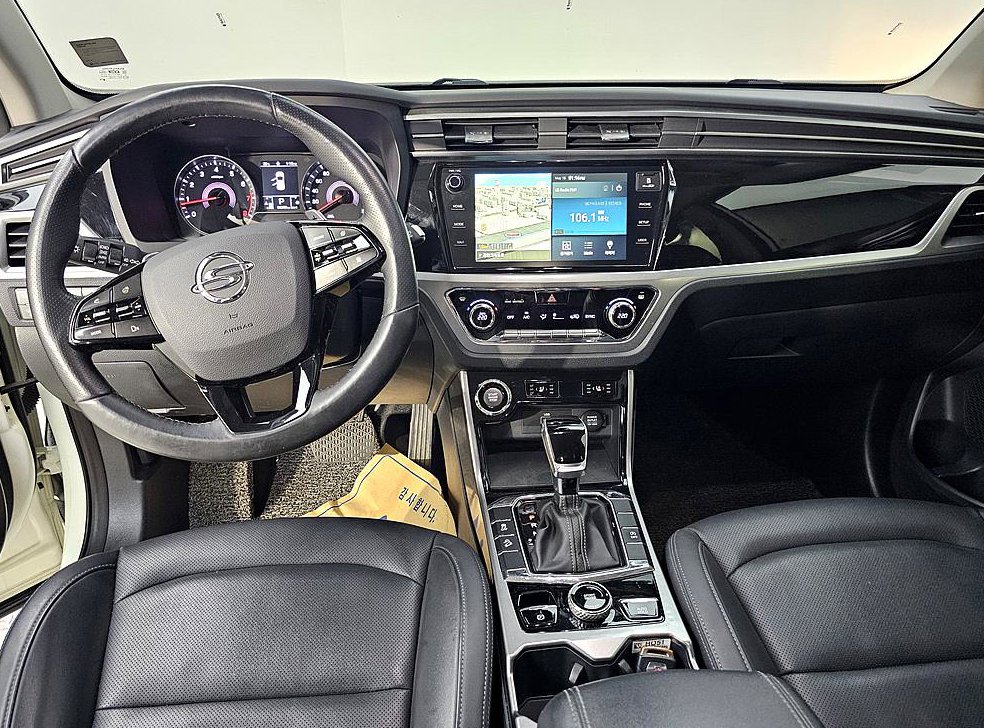 KG모빌리티(쌍용)  코란도 2WD 가솔린 1.5 C5 플러스 사진 5