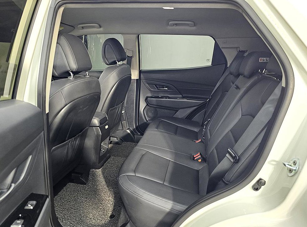 KG모빌리티(쌍용)  코란도 2WD 가솔린 1.5 C5 플러스 사진 9