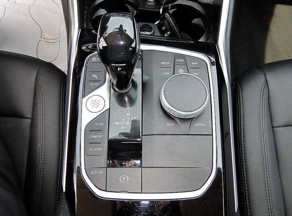 BMW 3시리즈 320i 사진 11