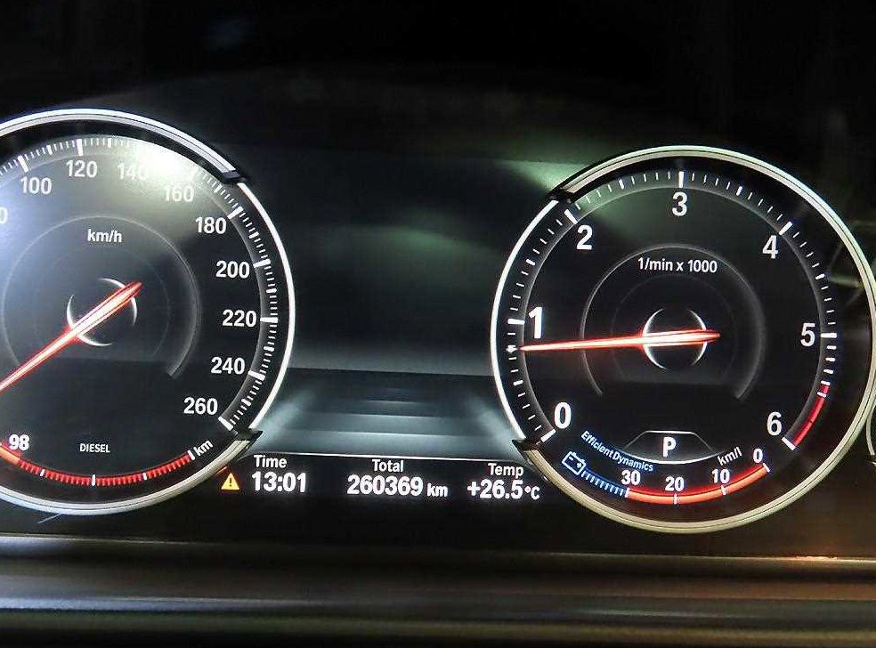 BMW 5시리즈 520d 사진 9