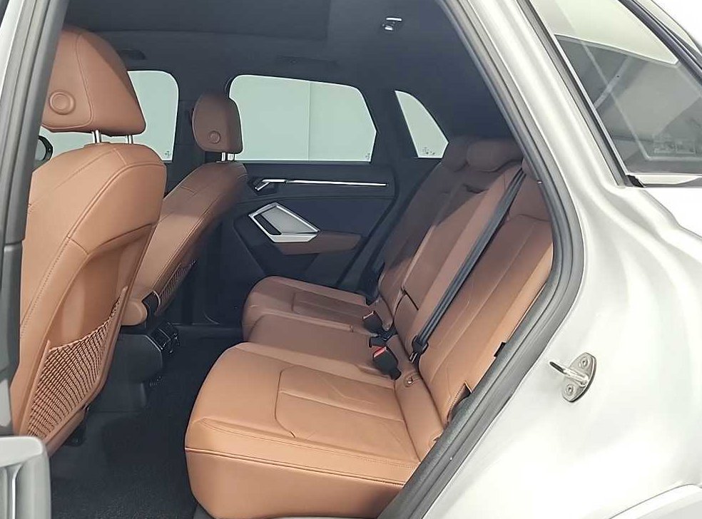 아우디 Q3 35 TDI 사진 12