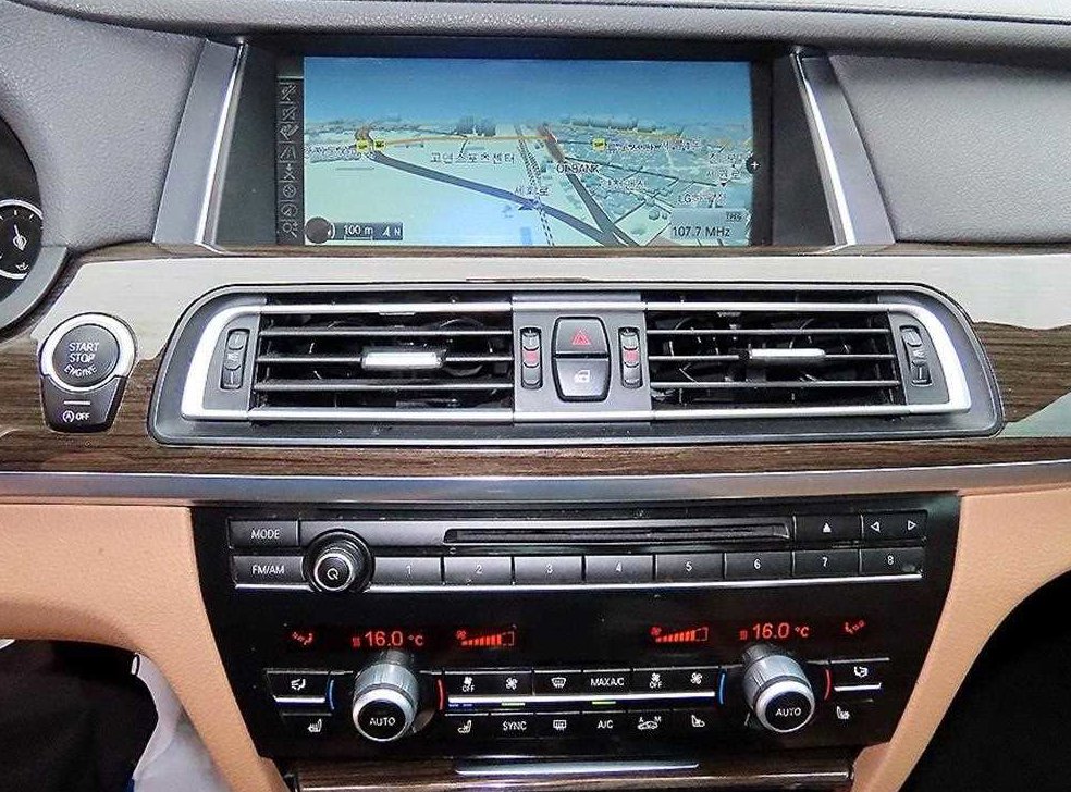 BMW 7시리즈 740 사진 14