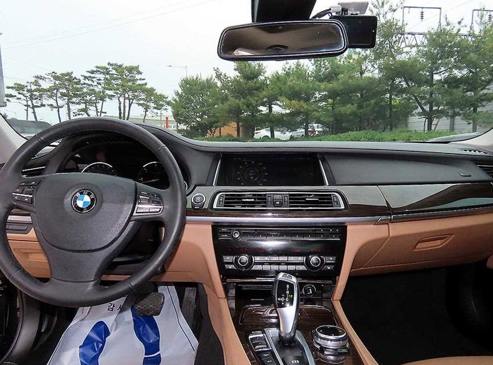 BMW 7시리즈 740 사진 7