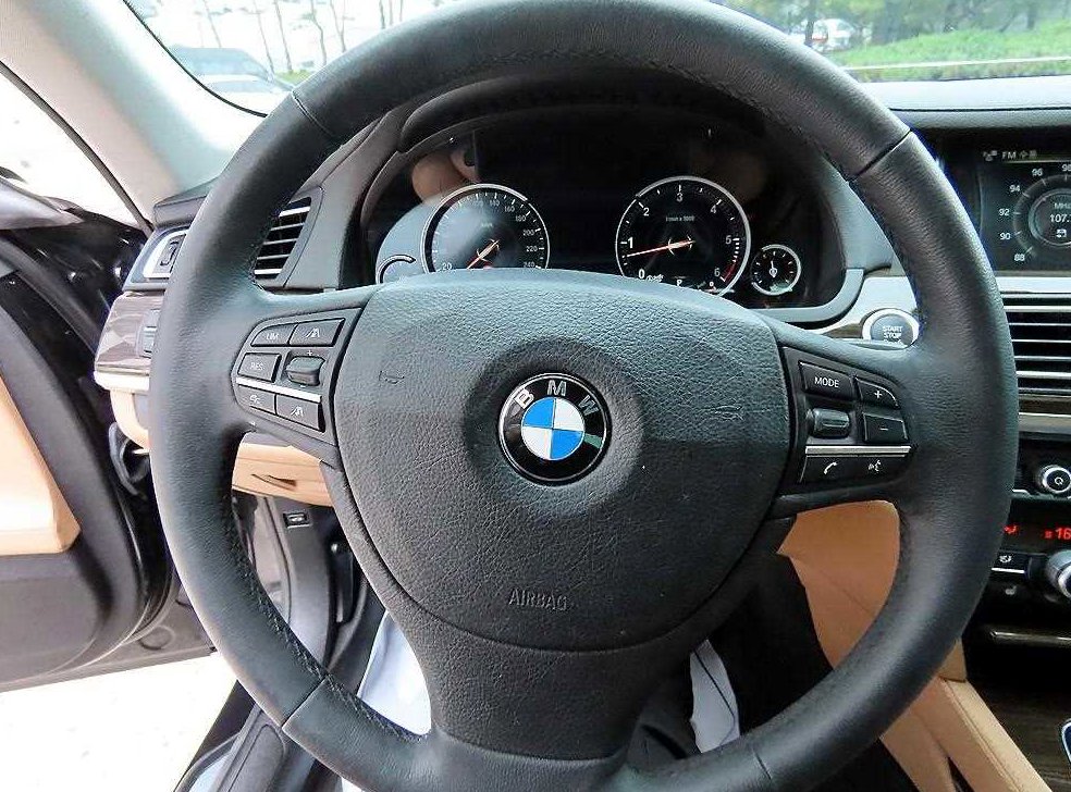BMW 7시리즈 740 사진 8