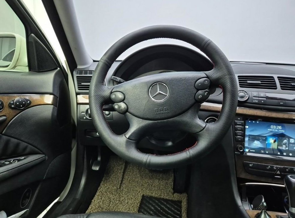 벤츠 E 클래스 E200K 아방가르드 사진 9