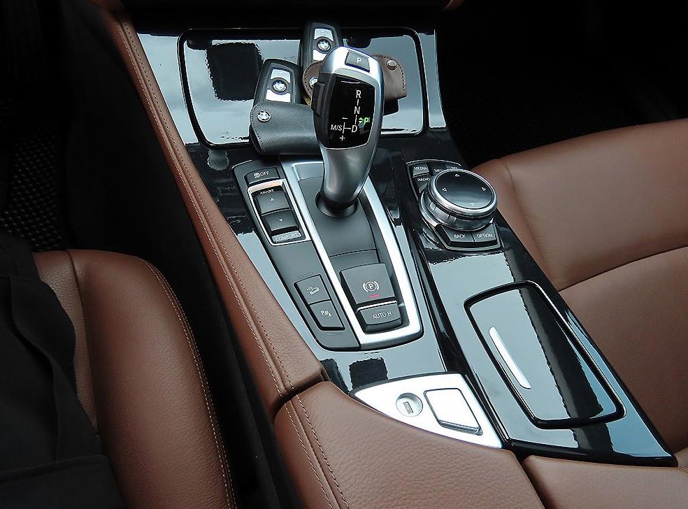 BMW 5시리즈 520d xDrive 사진 11