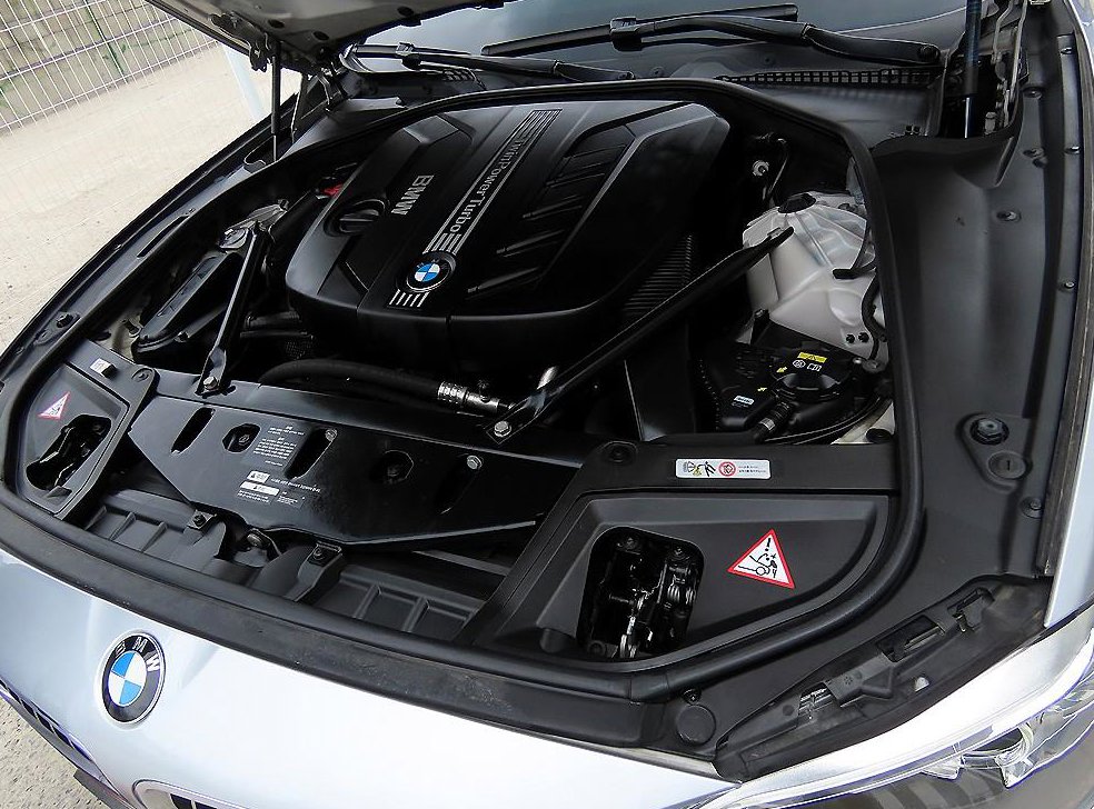 BMW 5시리즈 520d xDrive 사진 19