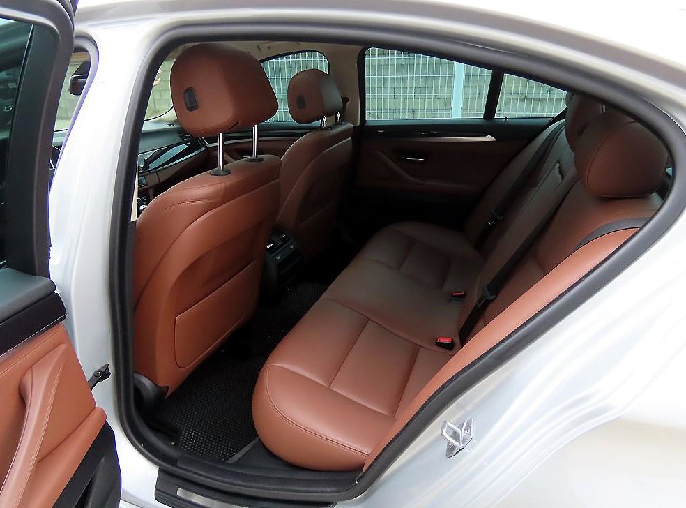 BMW 5시리즈 520d xDrive 사진 6
