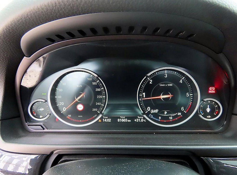 BMW 5시리즈 520d xDrive 사진 9