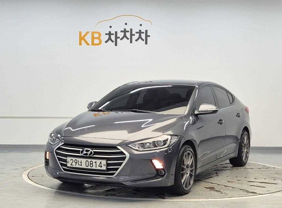 현대 아반떼 1.6 e-VGT 스마트