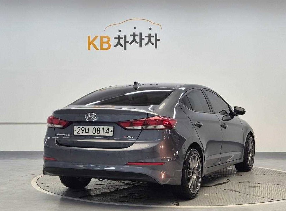 현대 아반떼 1.6 e-VGT 스마트 사진 3