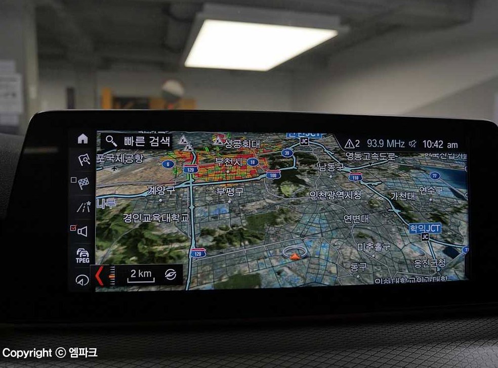 BMW 5시리즈 520d xDrive M 스포츠 사진 14