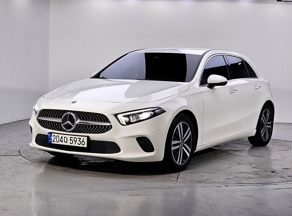 벤츠 A 클래스 A220 해치백