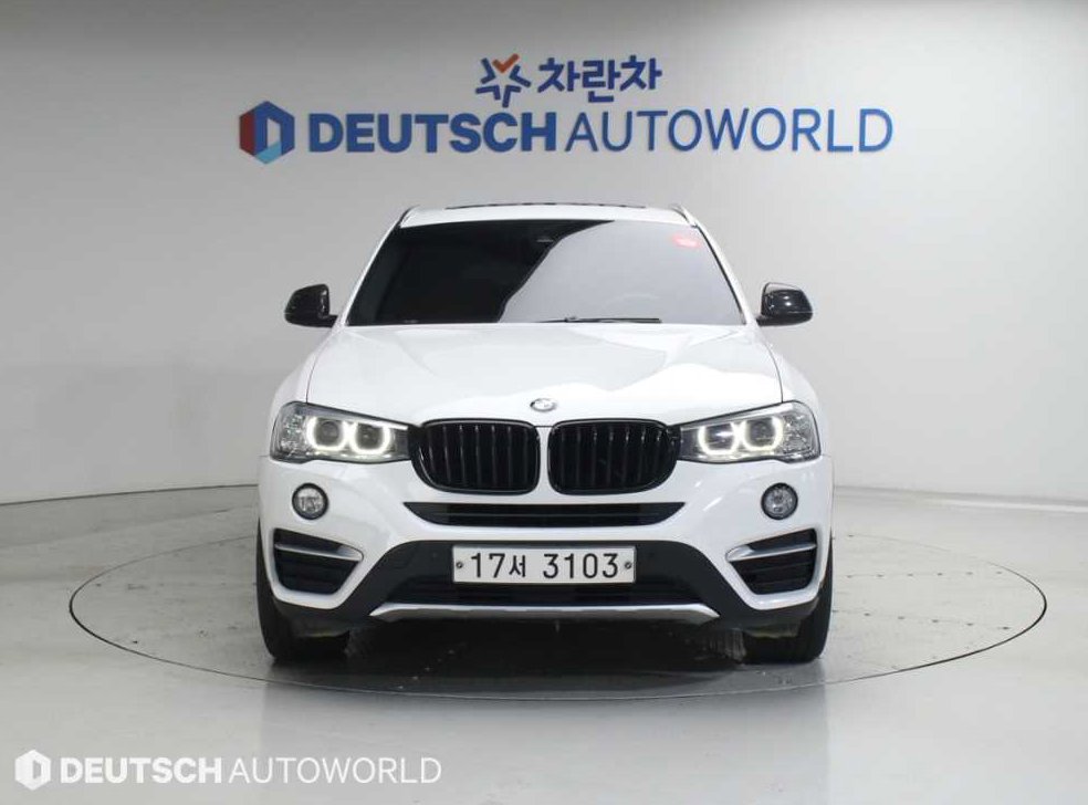 BMW X4  xDrive 20d 사진 3