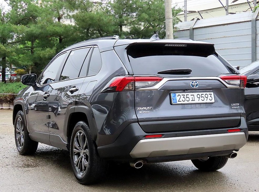 토요타 라브4 2.5 4WD 하이브리드 LTD 사진 3