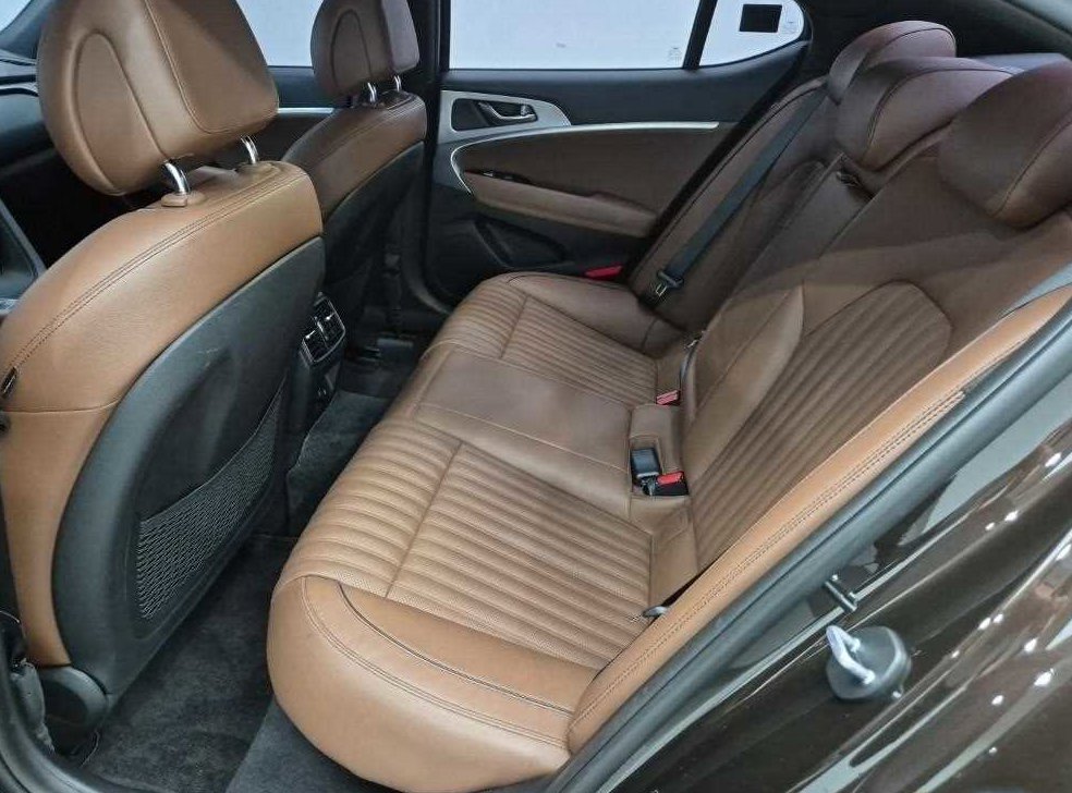 제네시스 G70 2.0T AWD 사진 12