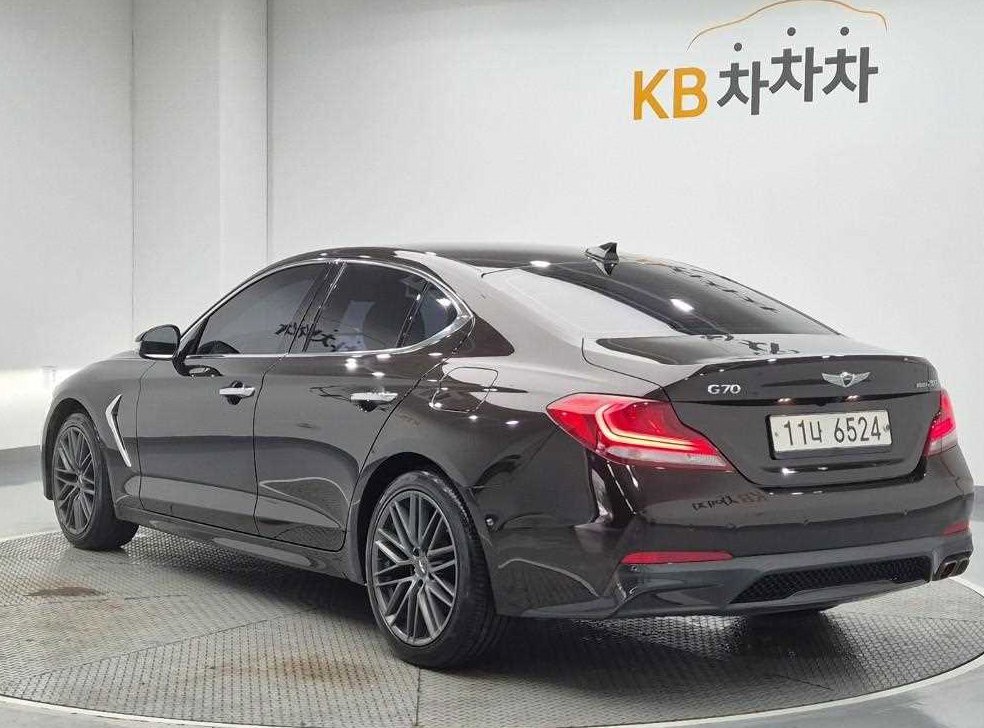 제네시스 G70 2.0T AWD 사진 2