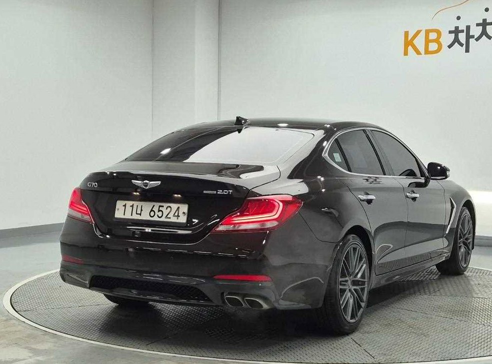 제네시스 G70 2.0T AWD 사진 3