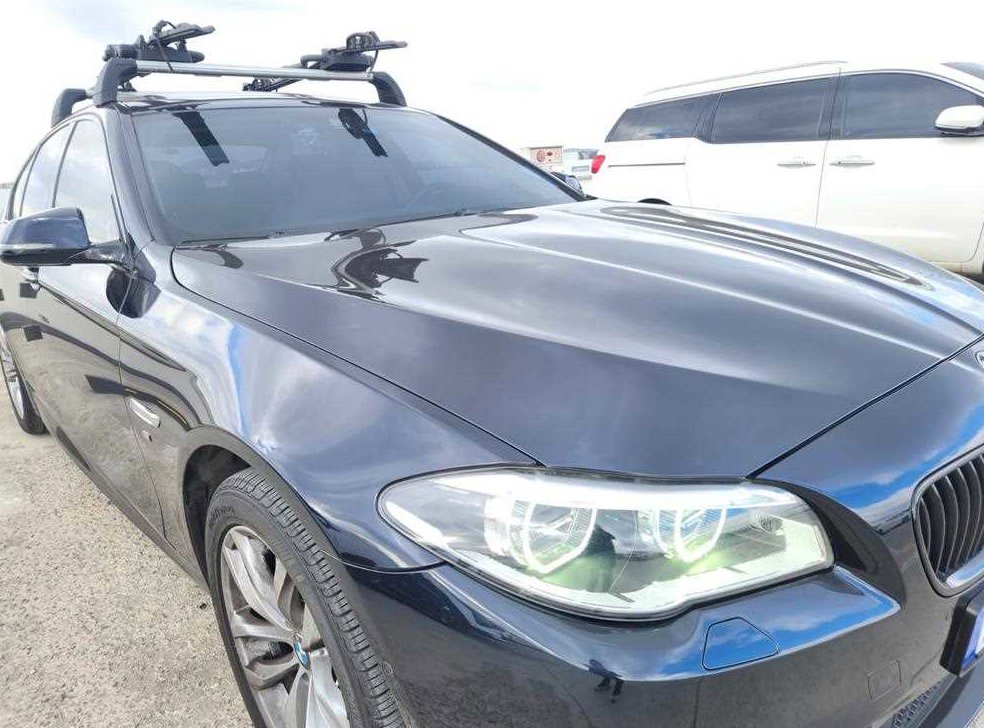 BMW 5시리즈 520d xDrive M 에어로다이나믹 사진 18
