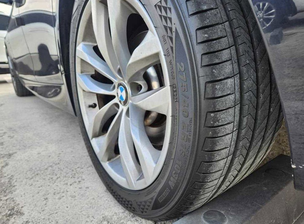 BMW 5시리즈 520d xDrive M 에어로다이나믹 사진 7