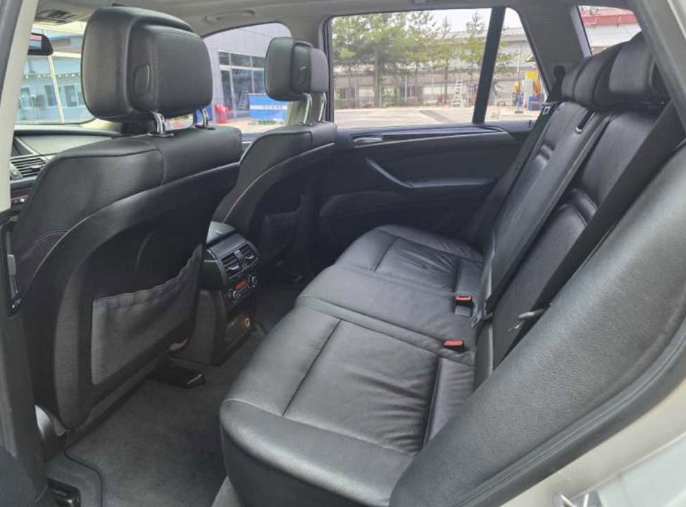 BMW X5 xDrive 35i 사진 8