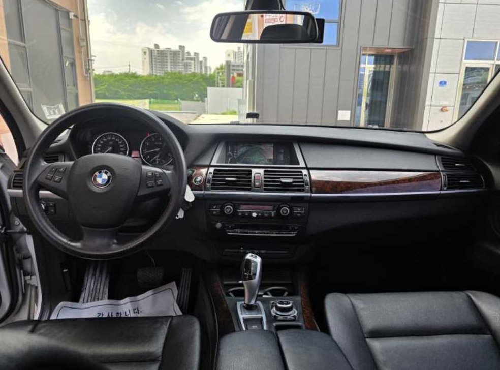 BMW X5 xDrive 35i 사진 9