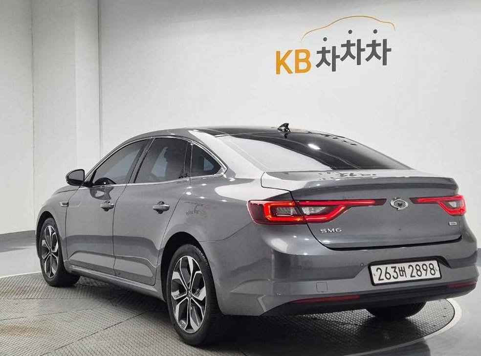 르노코리아(삼성) SM6 가솔린 2.0 GDe 사진 2