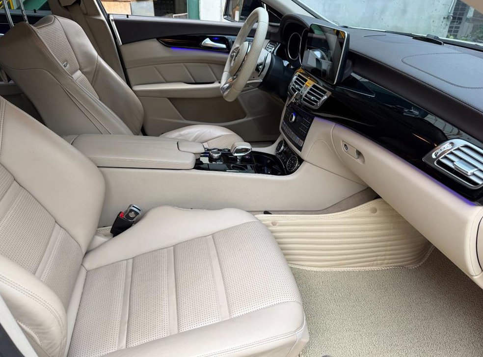 벤츠 CLS 클래스 CLS 63 AMG 4MATIC 사진 11