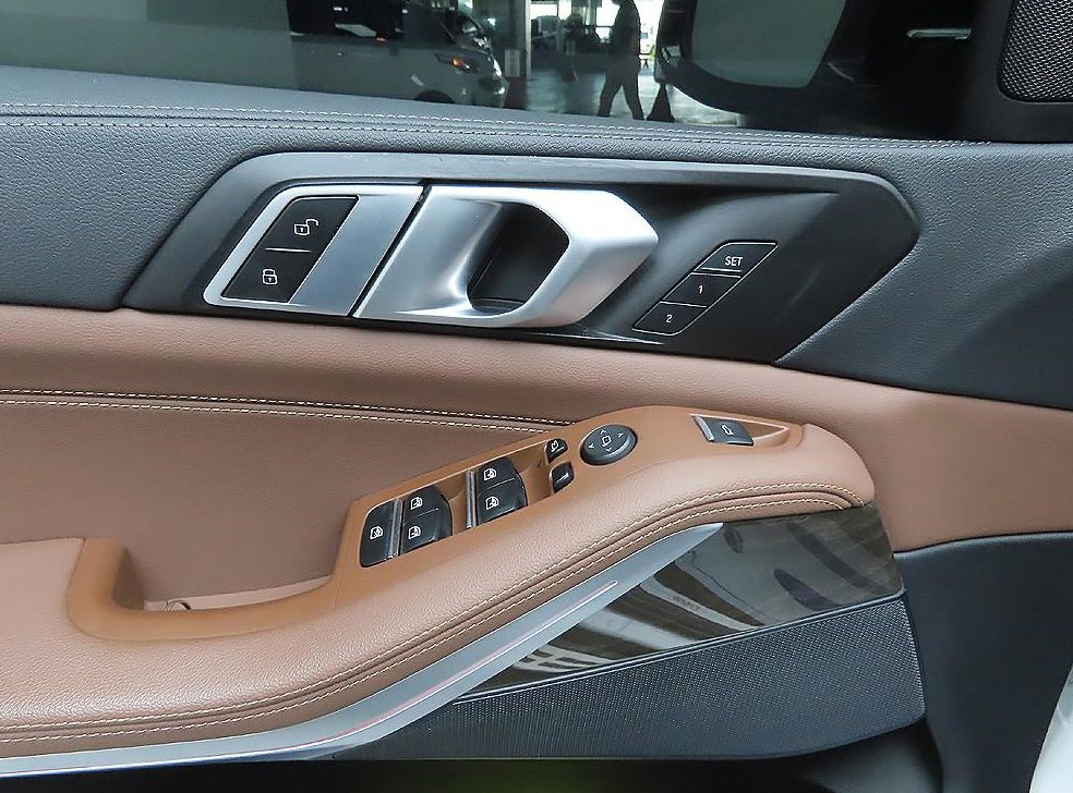 BMW X5 xDrive 30d xLine 사진 9