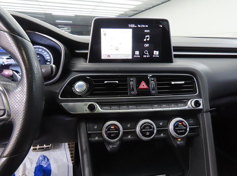 제네시스 G70 3.3T 스포츠 AWD 사진 12
