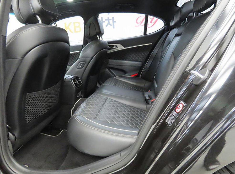 제네시스 G70 3.3T 스포츠 AWD 사진 6