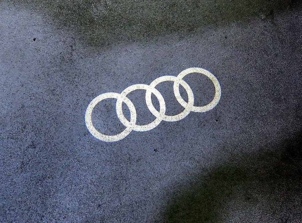 아우디 A3 40 TFSI 사진 13
