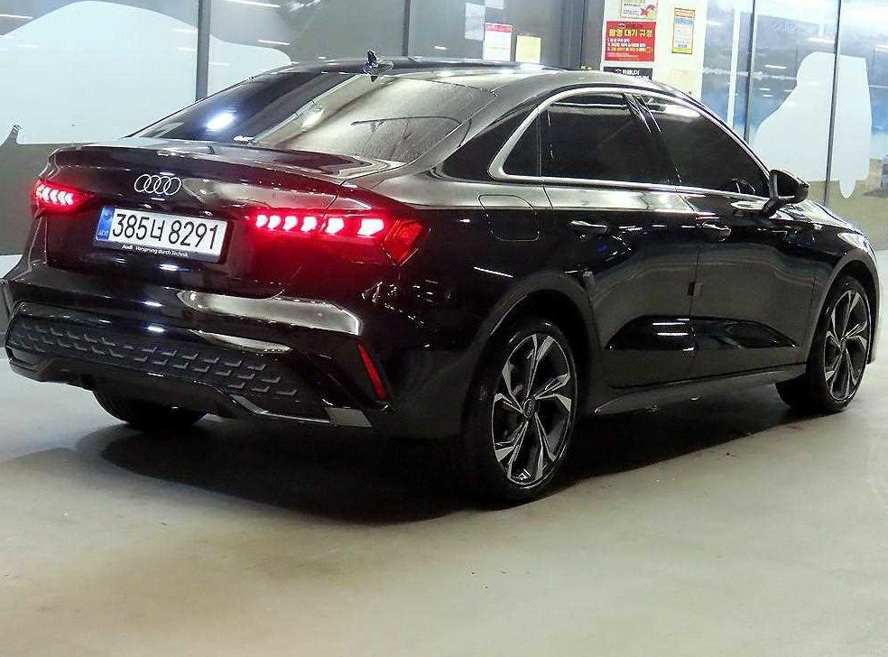 아우디 A3 40 TFSI 사진 4
