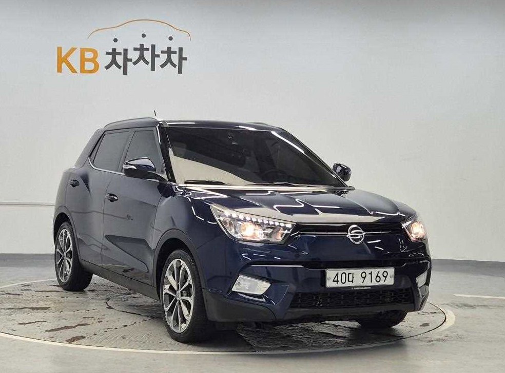 KG모빌리티(쌍용)  티볼리 가솔린 2WD 1.6 VX 사진 4