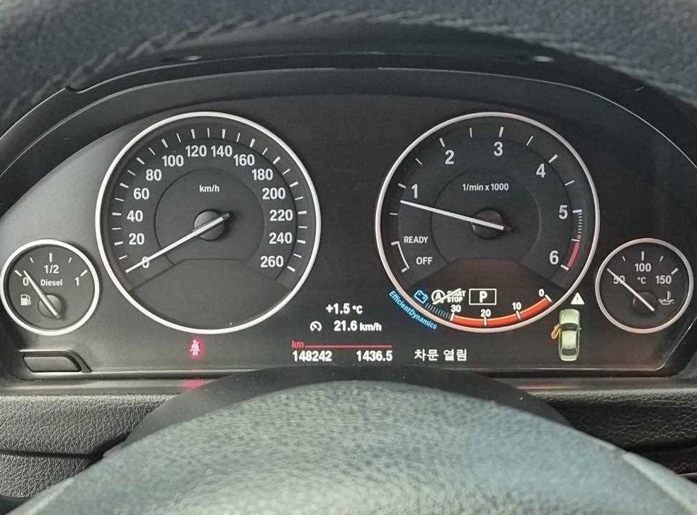 BMW 3시리즈 320d 사진 6
