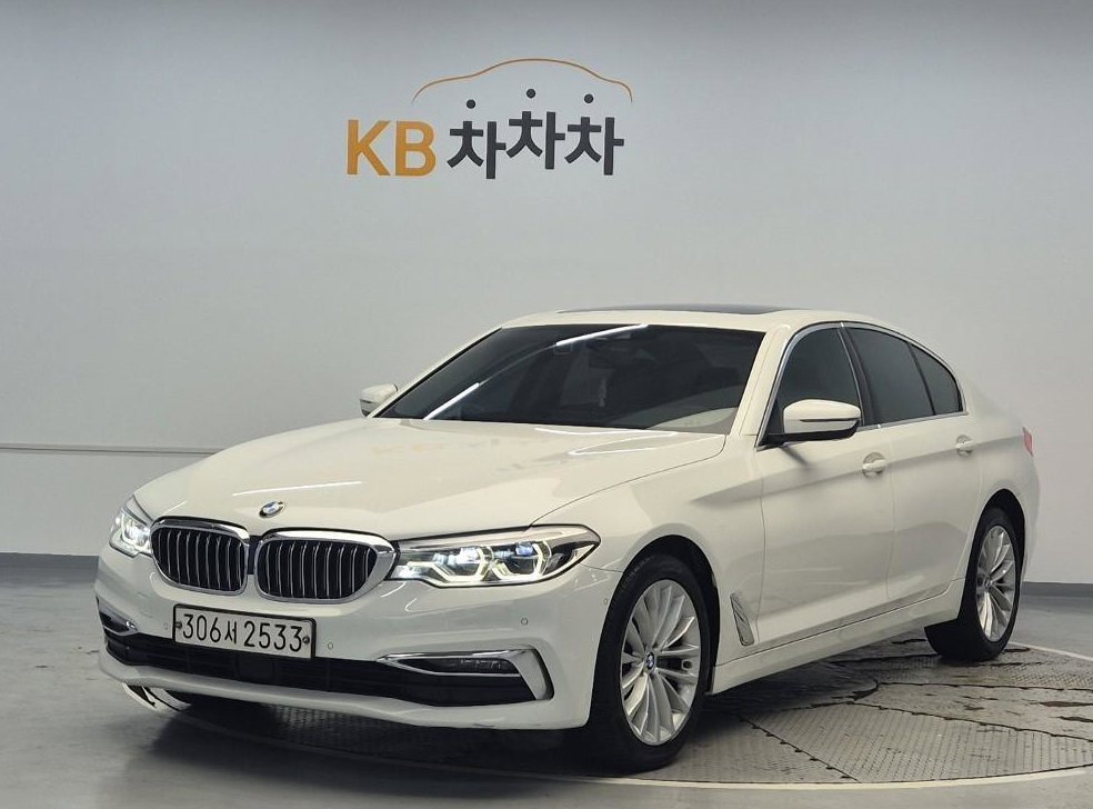 BMW 5시리즈 520d 럭셔리 플러스