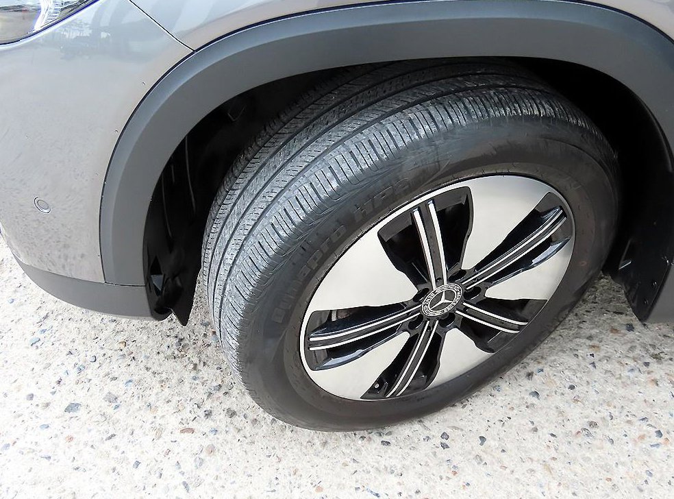 벤츠 EQB EQB 300 4MATIC 사진 20