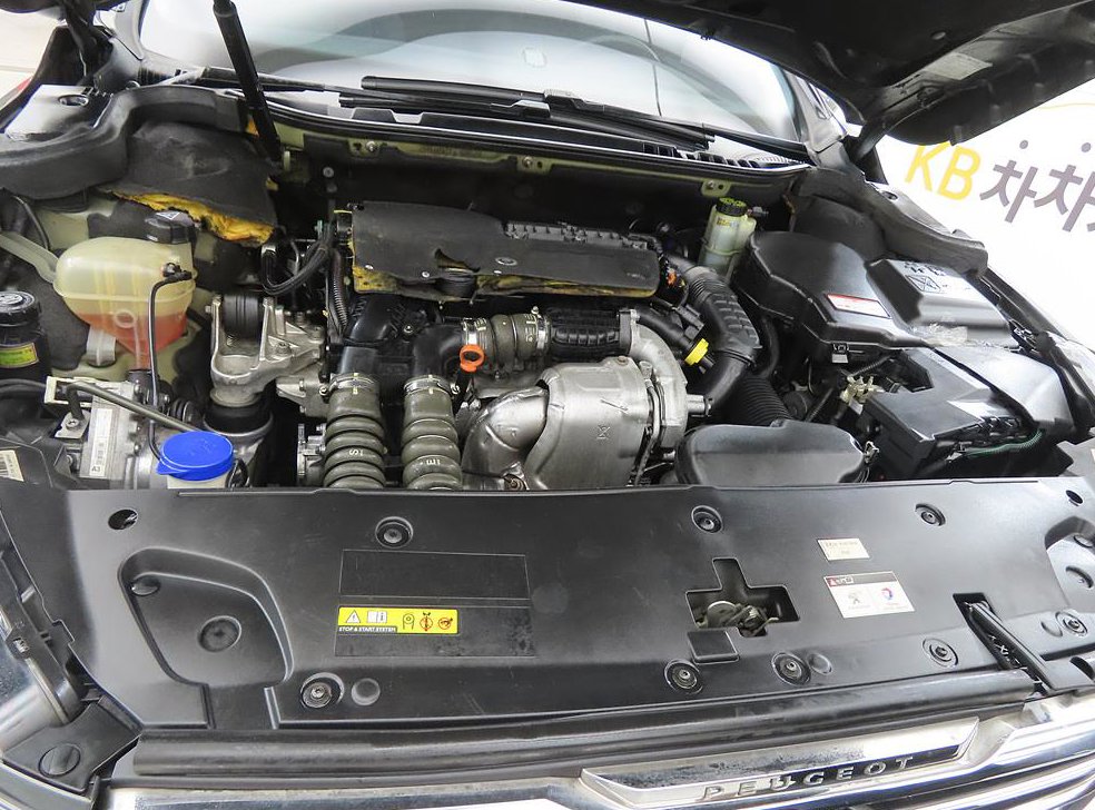 푸조 508 1.6 BLUEHDI GT-LINE 사진 19