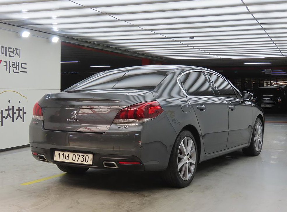 푸조 508 1.6 BLUEHDI GT-LINE 사진 4