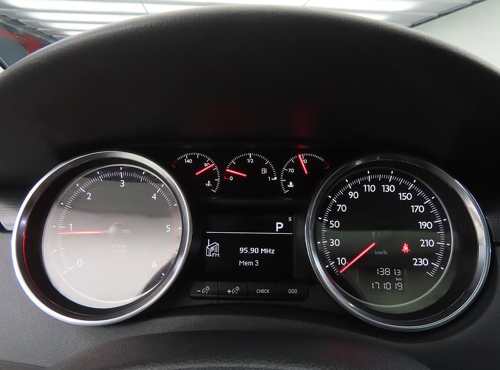 푸조 508 1.6 BLUEHDI GT-LINE 사진 9