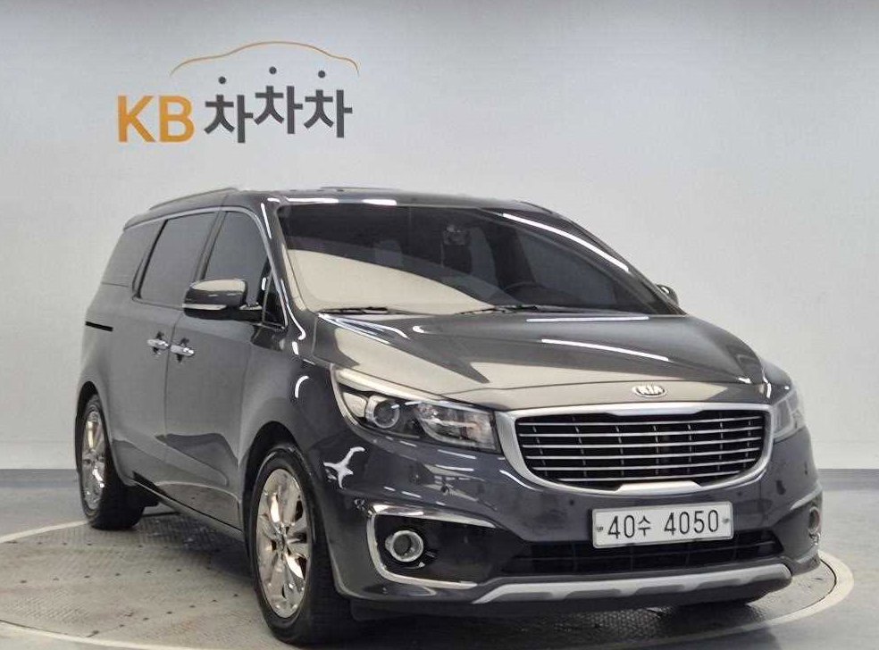 기아 카니발 디젤 9인승 프레스티지 사진 4