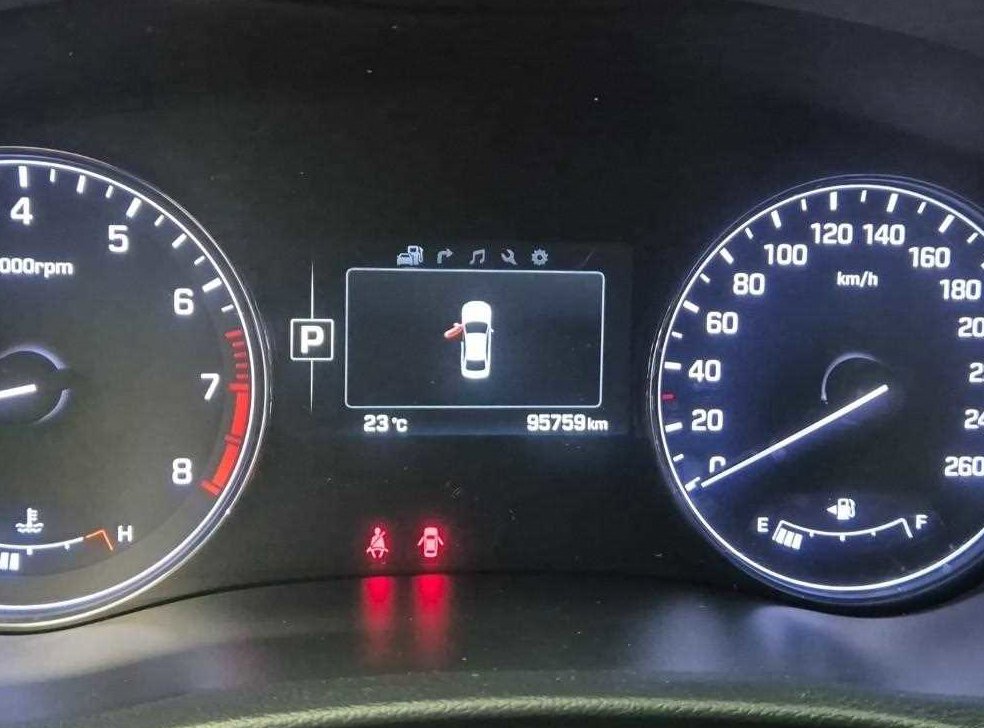 현대 제네시스 G330 모던 AWD 사진 6